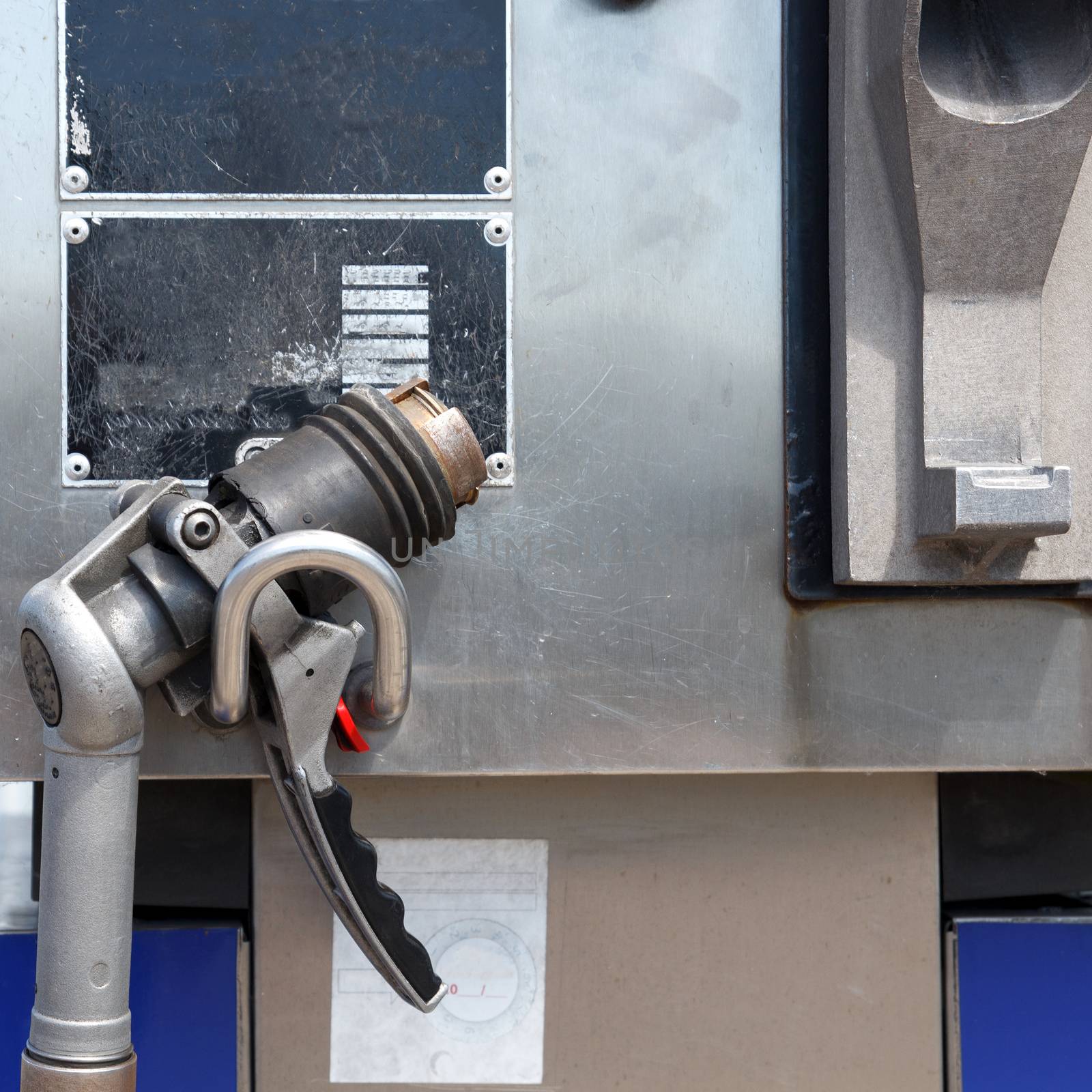 auto gas filling gun in lpg filling station