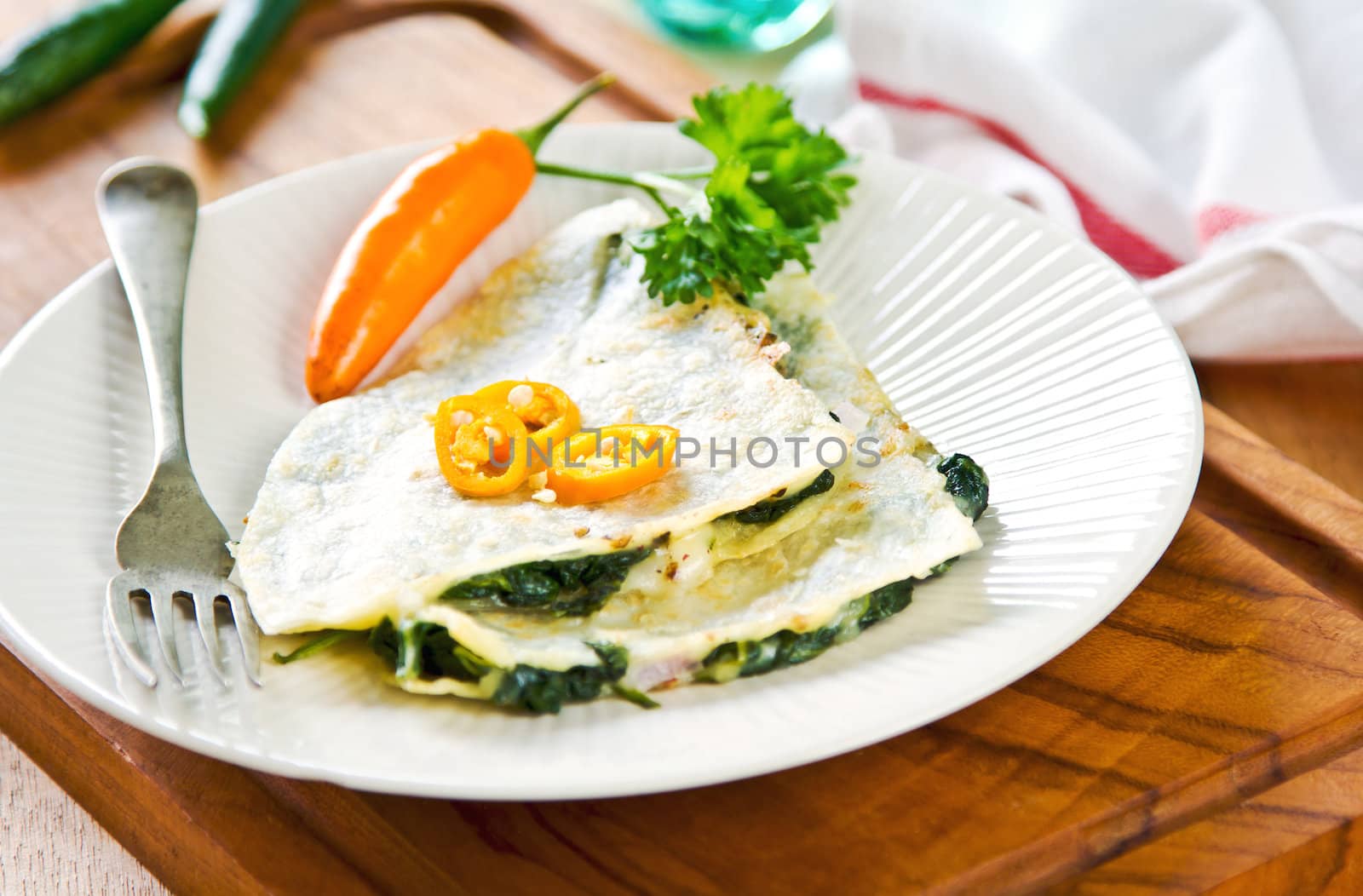 Spinach and cheese Quesadilla by vanillaechoes