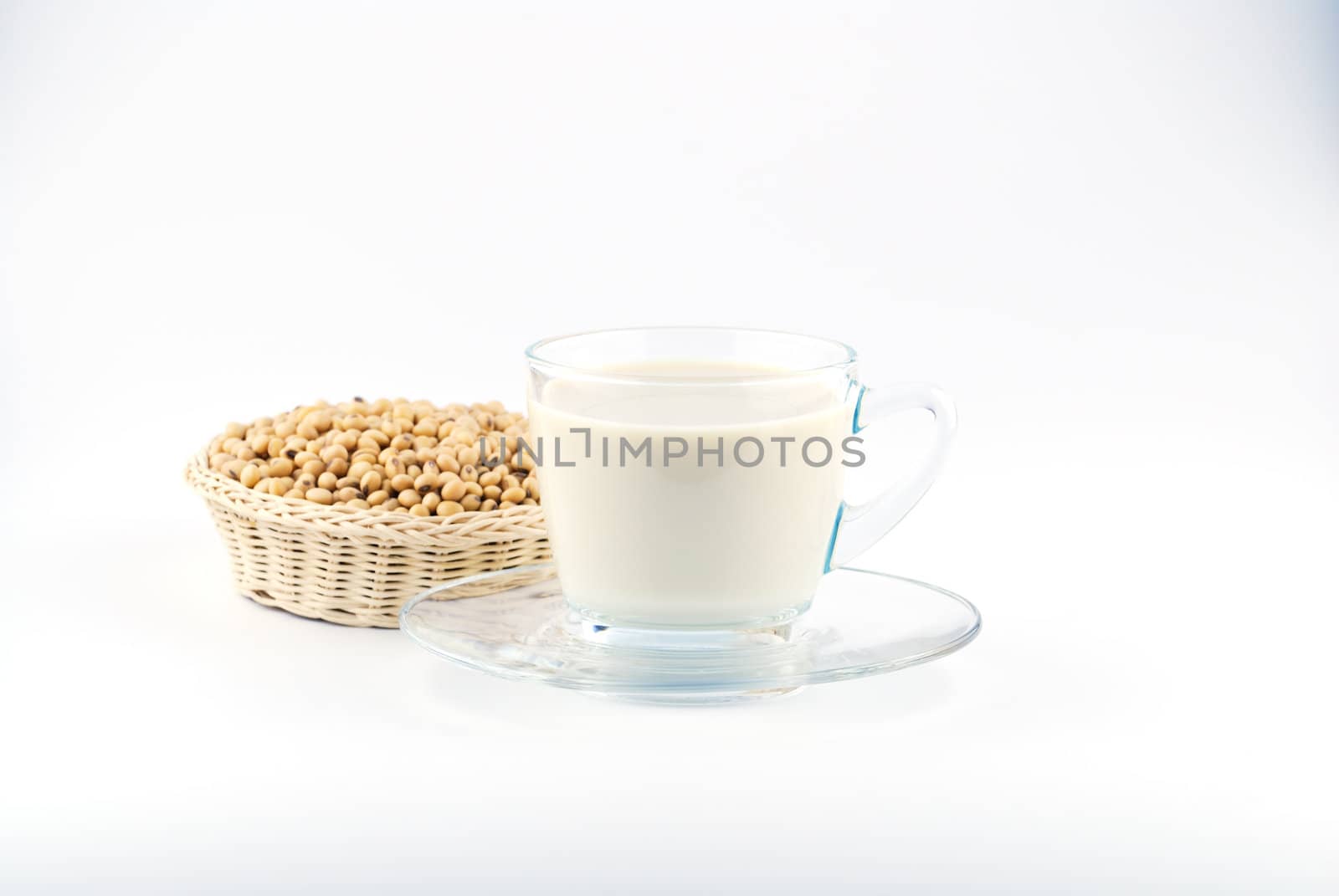 soy milk with soy beans