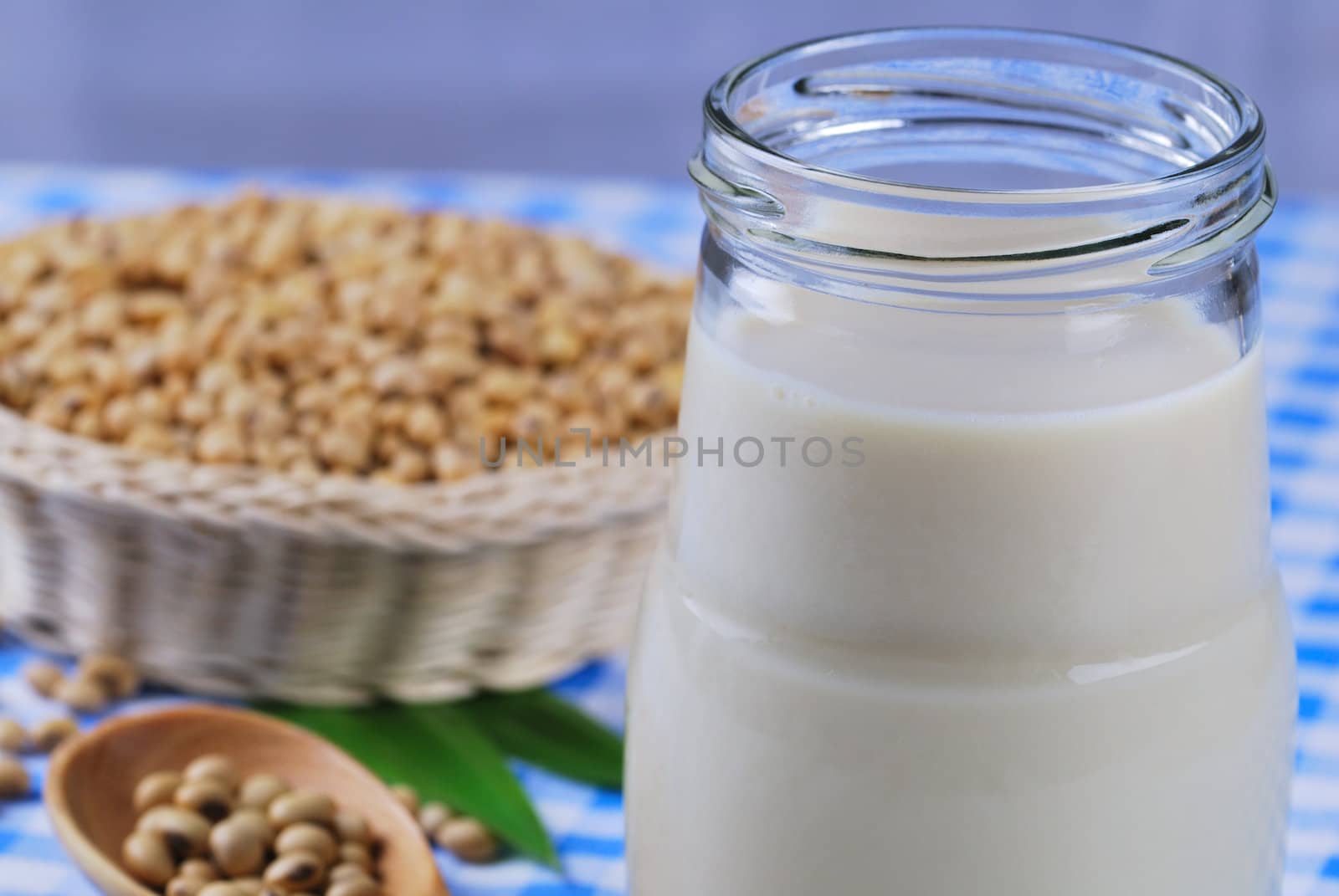 soy milk with soy beans