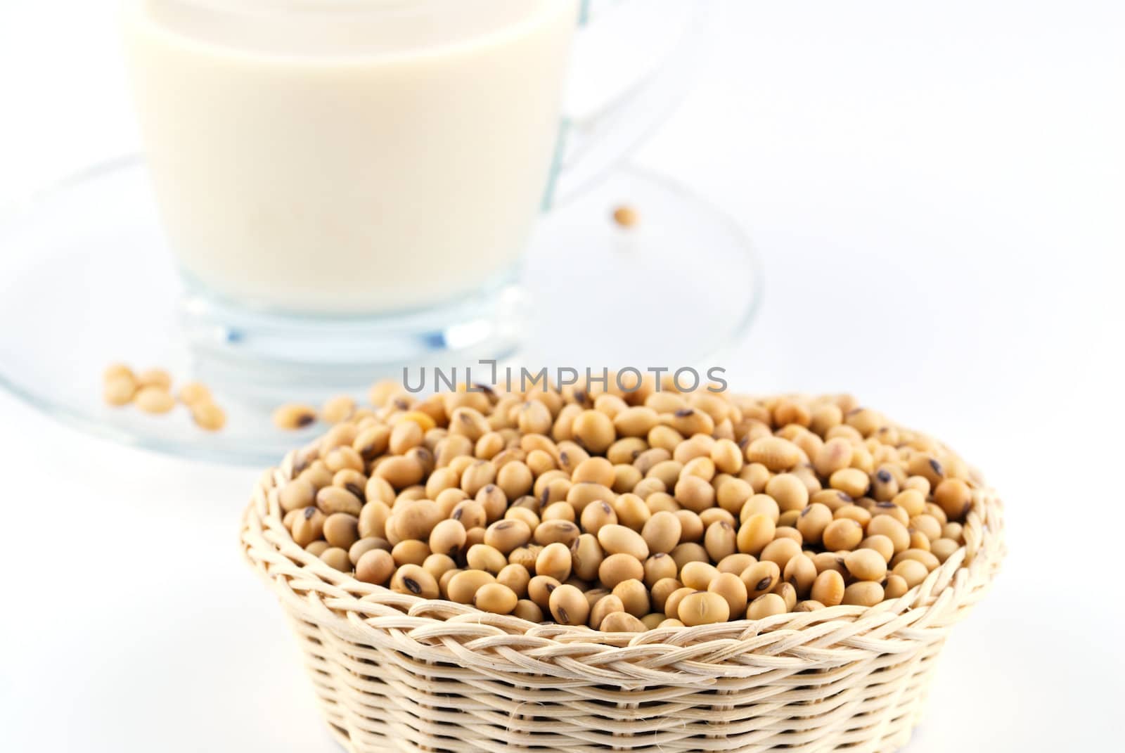 soy milk with soy beans