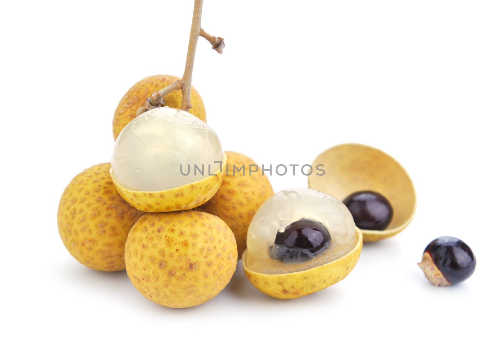 Fresh longan by teen00000