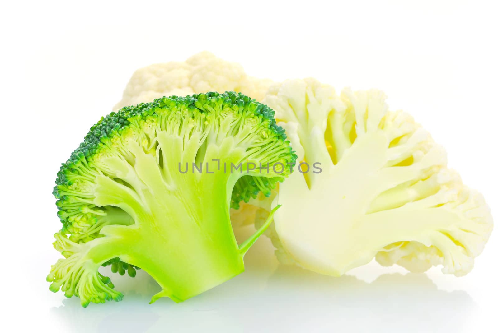 cauliflower and broccoli vegettable by teen00000