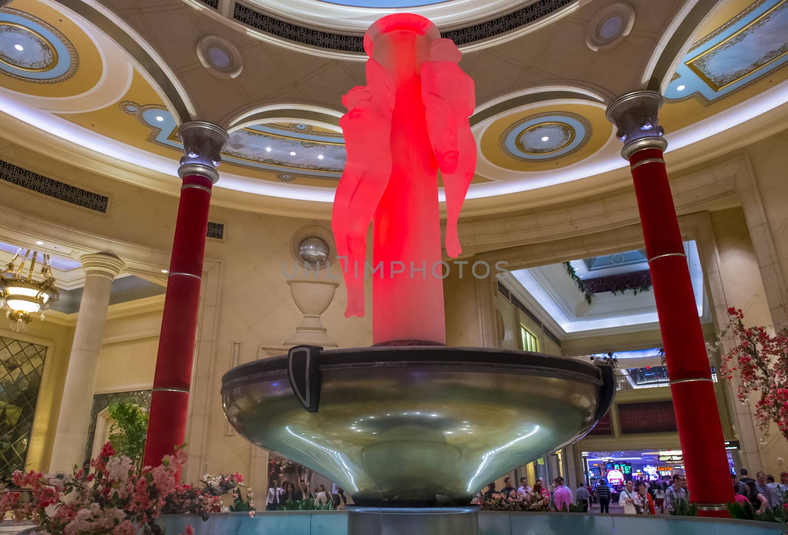 Las Vegas - Palazzo interior by kobby_dagan