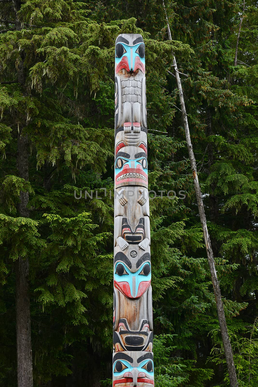 totem pole in juneau, alaska