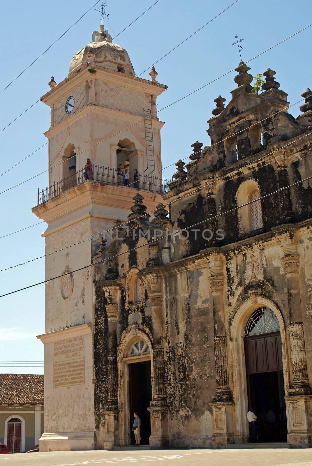 Church La Merced, Granada, Nicaragua by alfotokunst