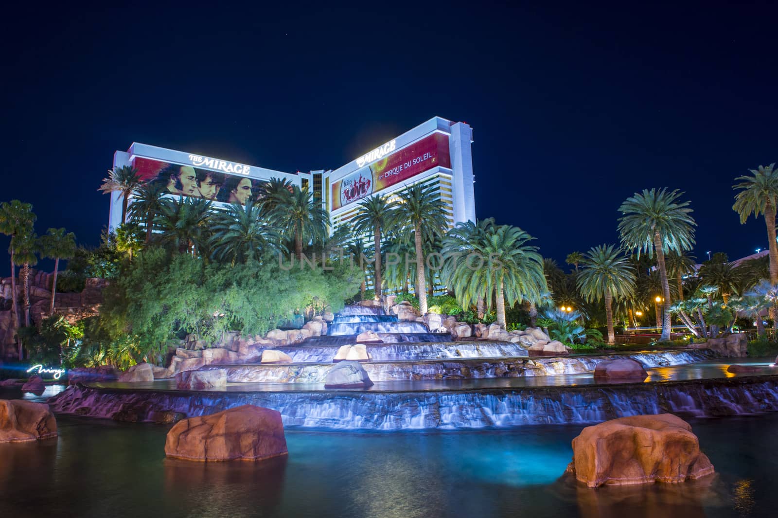 LAS VEGAS - MARCH 15 : The Mirage Hotel artificial volcano in Las Vegas on March 15 2014 ,The hotel Opened in 1989, and it has 2.884 rooms and a casino with 100,000 square feet of gaming space.