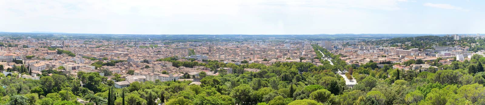 panorama of Nimes by cynoclub