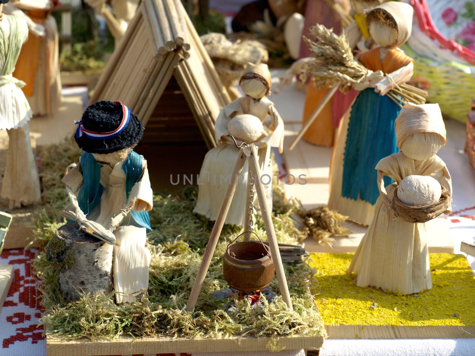 Handmade dolls from corn leavs
