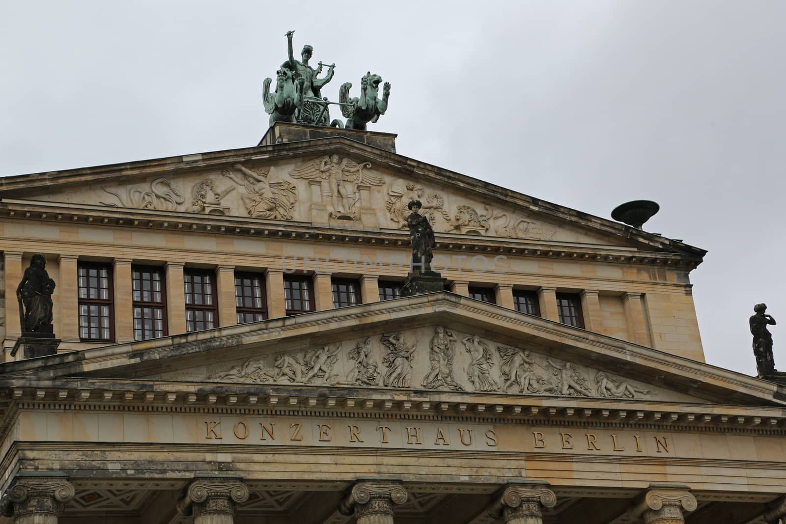 The konzerthaus is a concert hall located in Berlin on the Gendarmenmarkt