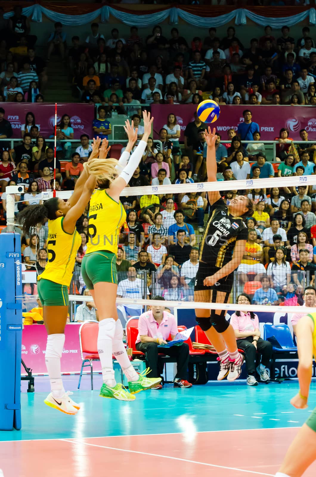 BANGKOK - AUGUST 17: Onuma Sittirak of Thailand Volleyball Team in action during The Volleyball World Grand Prix 2014 at Indoor Stadium Huamark on August 17, 2014 in Bangkok, Thailand.