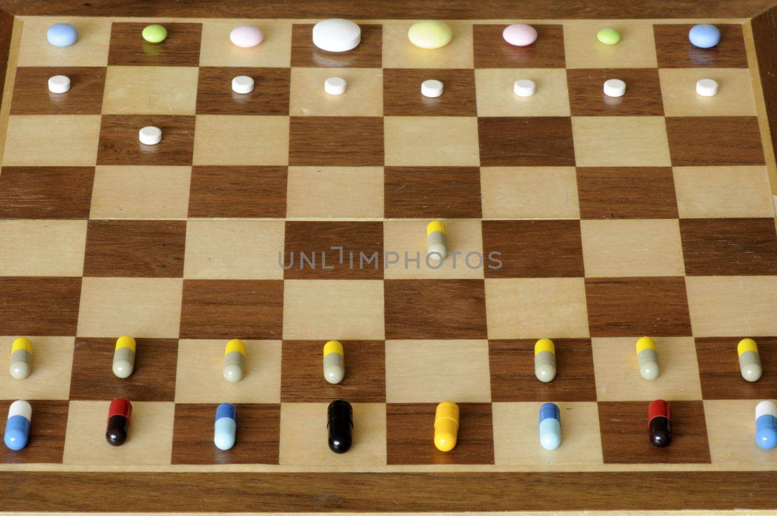 Chess set made of capsules, pills and tablets