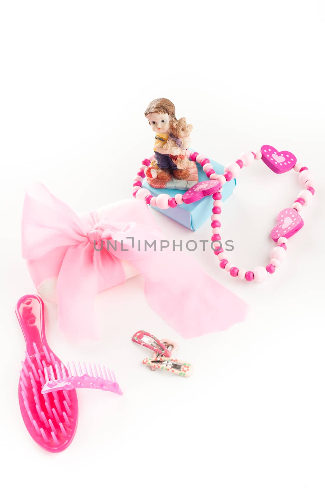 girl beauty accessories by furo_felix