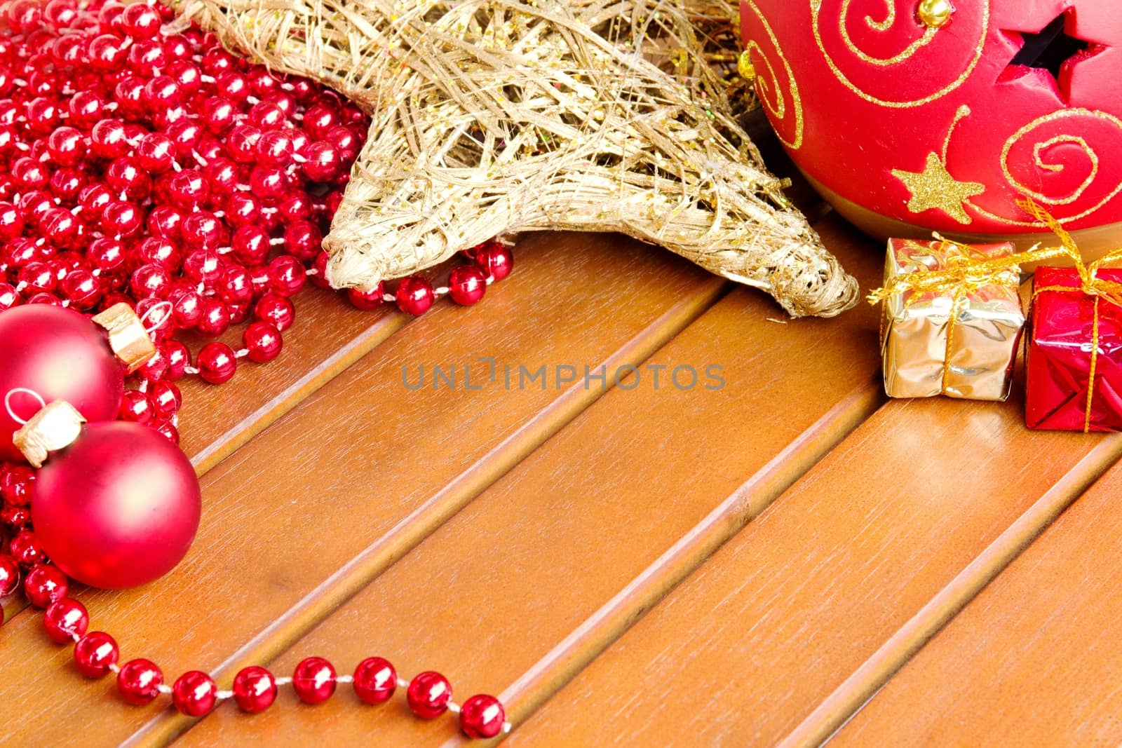 Photo shows a detail of the Christmas background on a table.