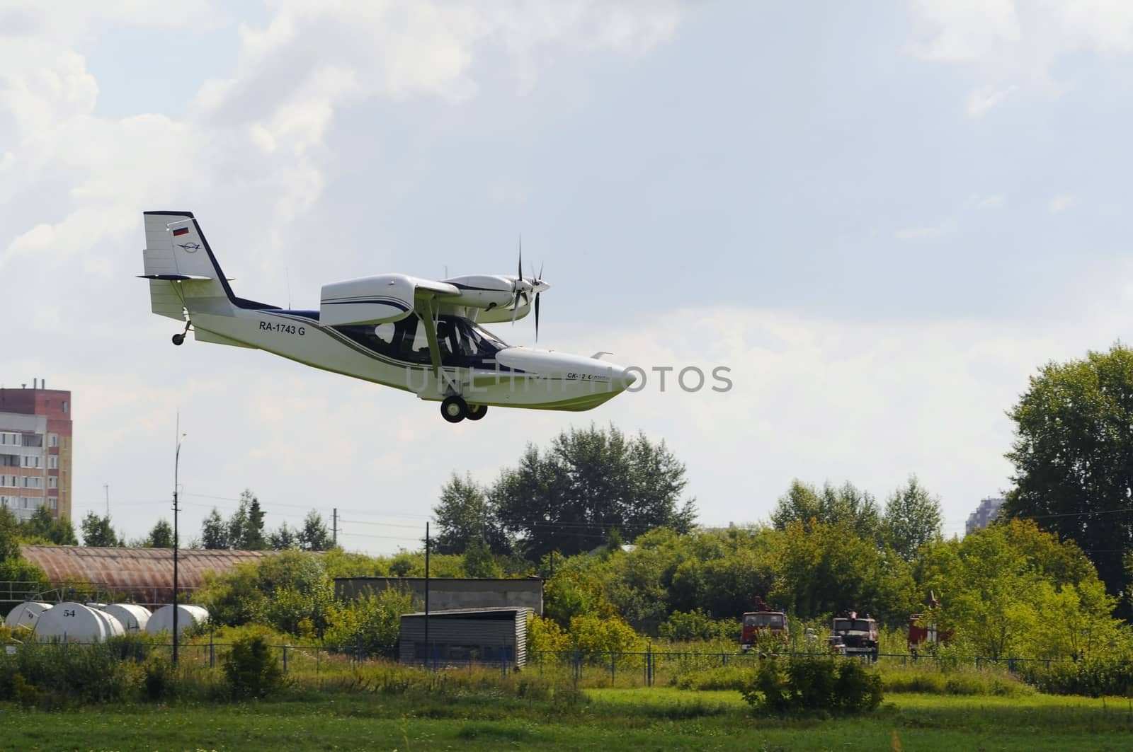The Orion SK-12 amphibian in flight. by veronka72