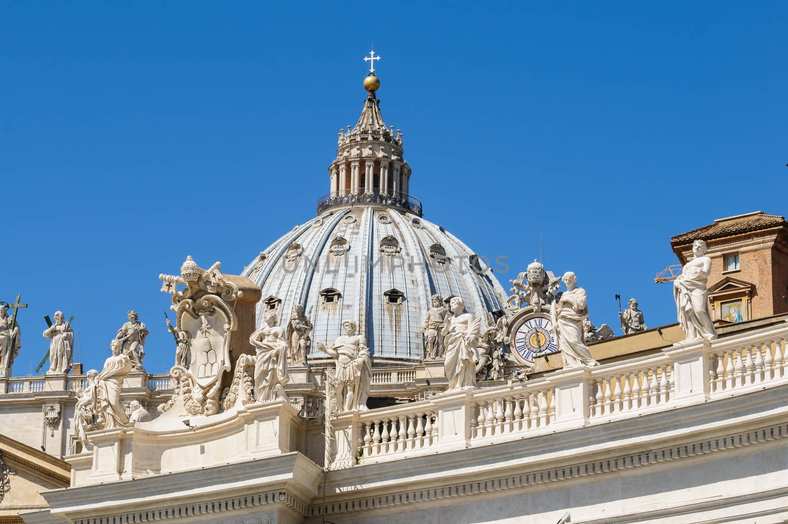 Statues on the roof of St. Peter Cathedral in Vatican by starush