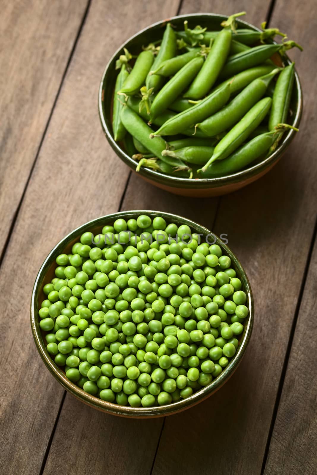 Peas and Peapods by ildi