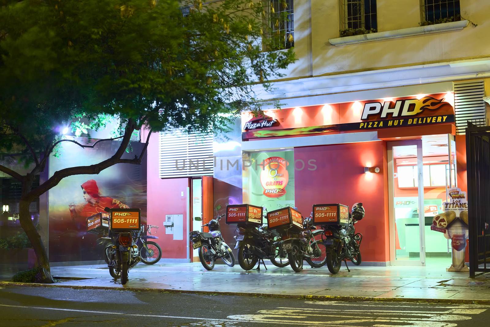 PHD Pizza Hut Delivery in Miraflores, Lima, Peru by ildi
