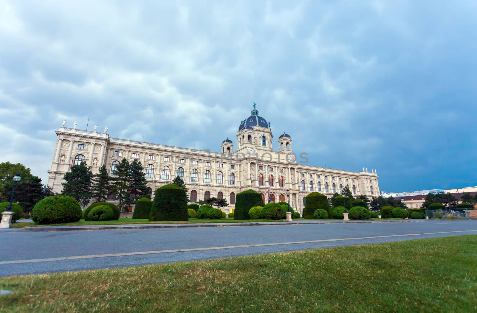 VIENNA, AUSTRIA - AUGUST 4, 2013: Museum of Fine Arts (Kunsthistorisches Museum), Vienna, Austria