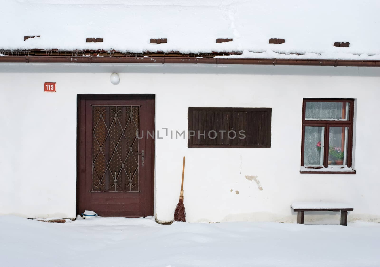 cottage in the winter
