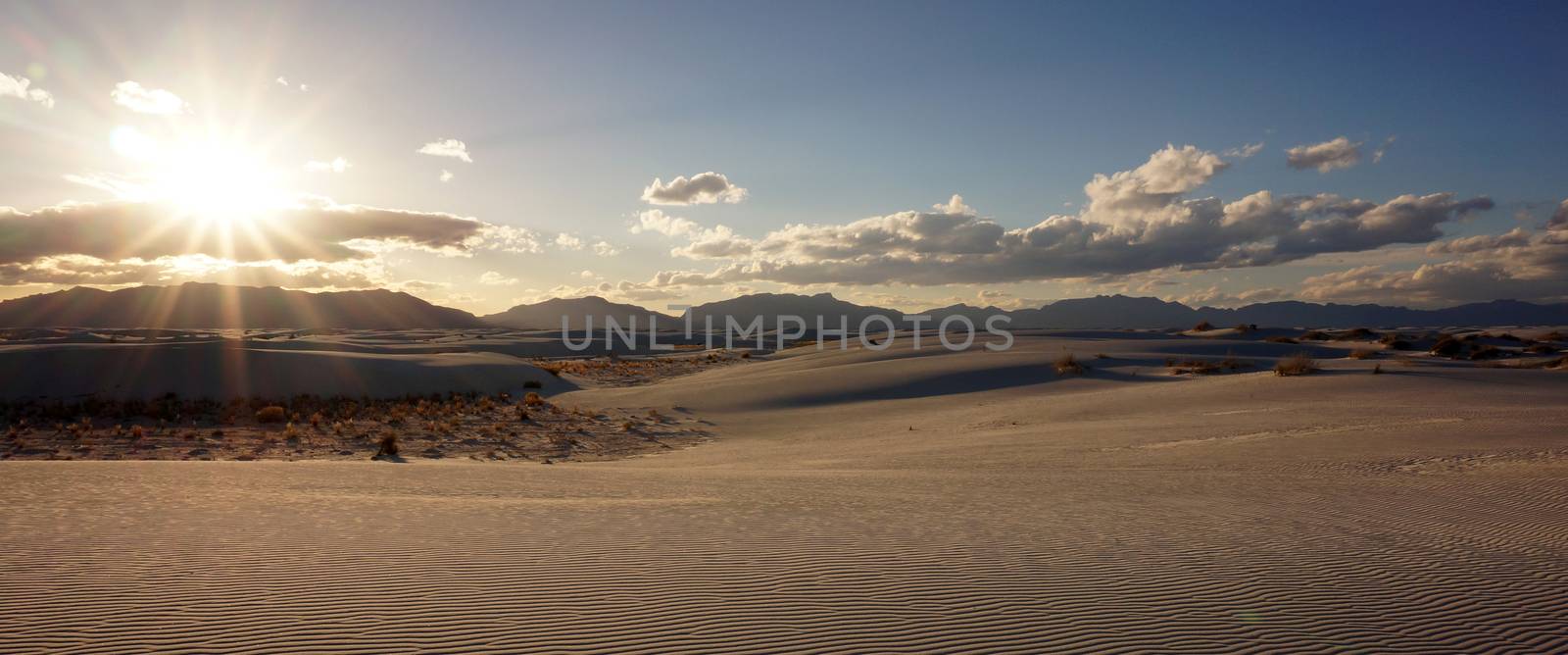 White Sands, New Mexico by tang90246