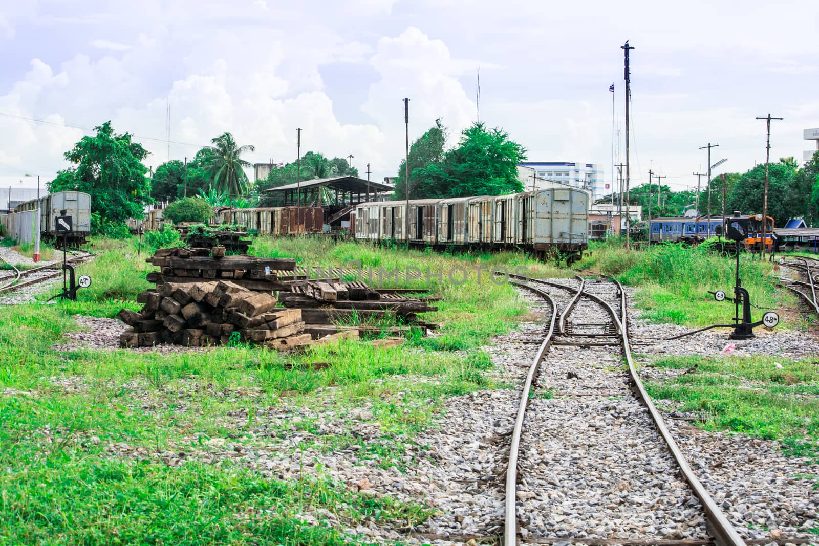 the beautiful railway tracks leading to city ideal for vintage and landscape purpose