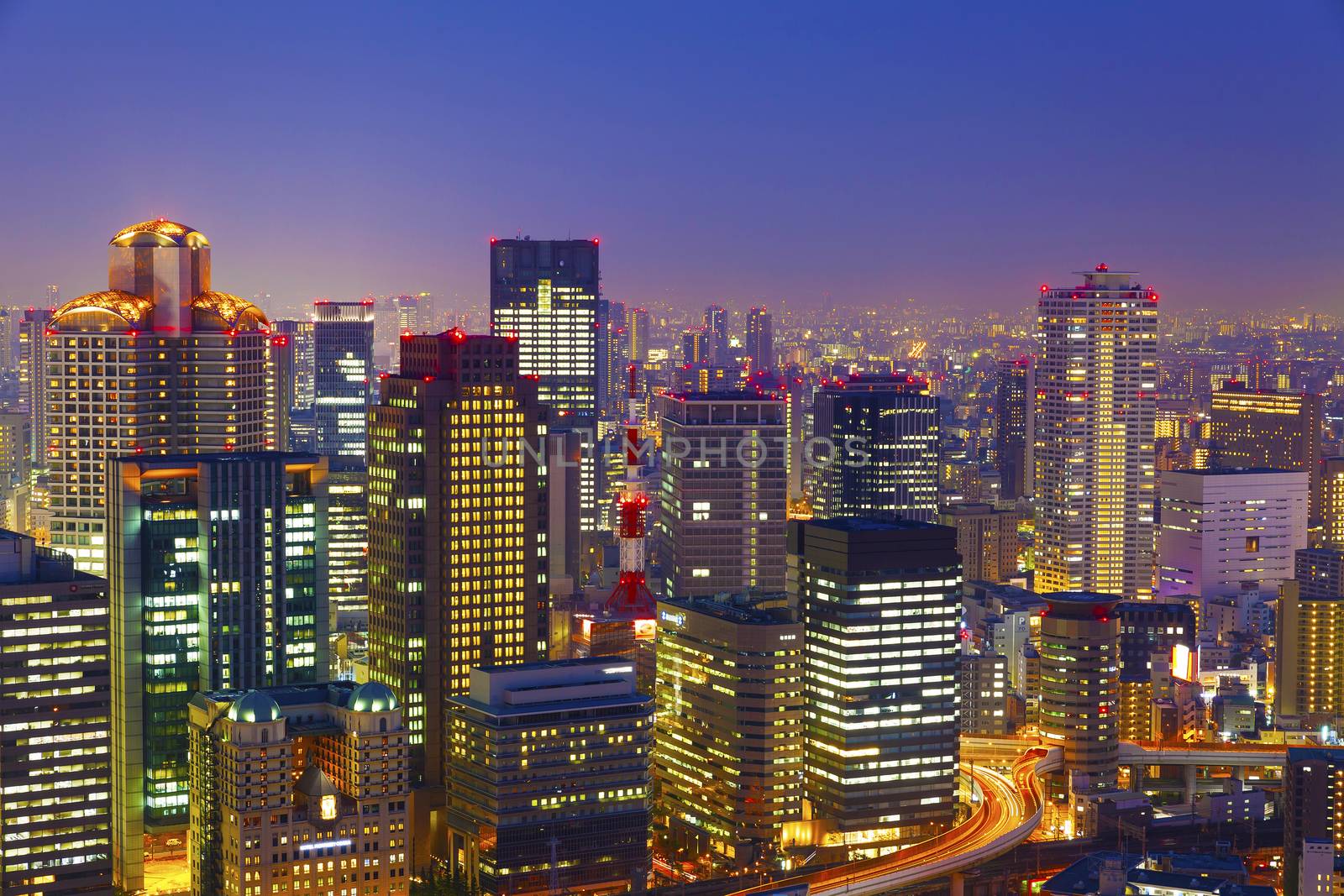 Osaka night view in Japan by kawing921