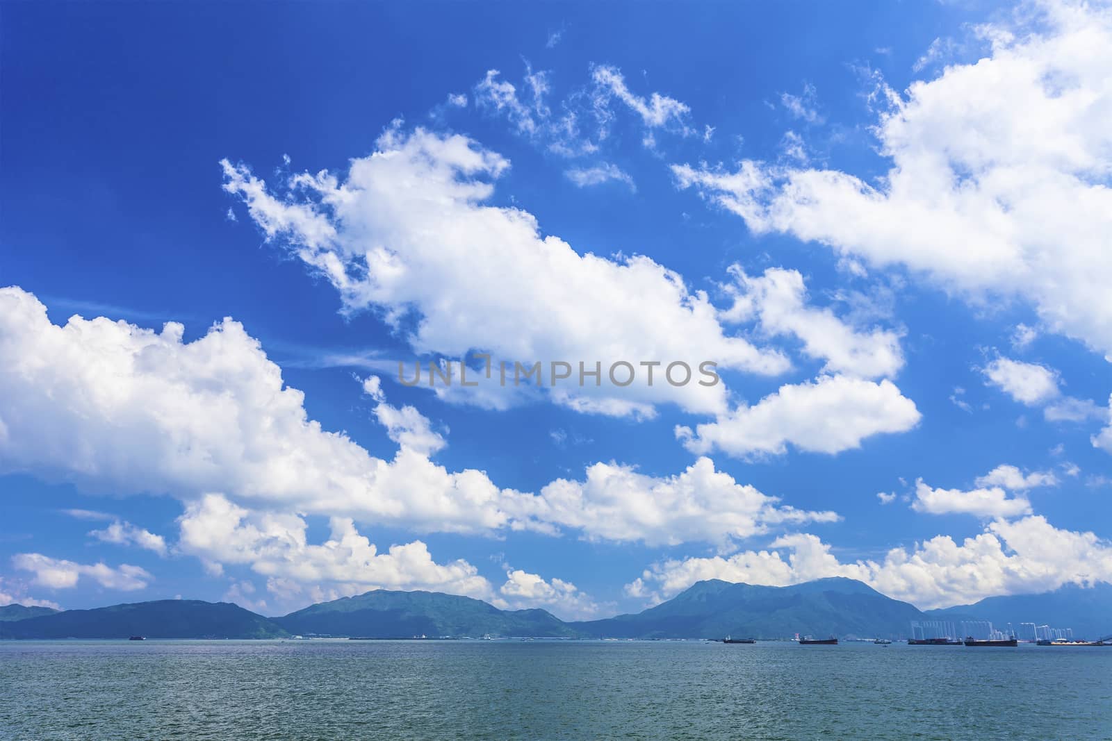 Sunny day landscape along the coast by kawing921