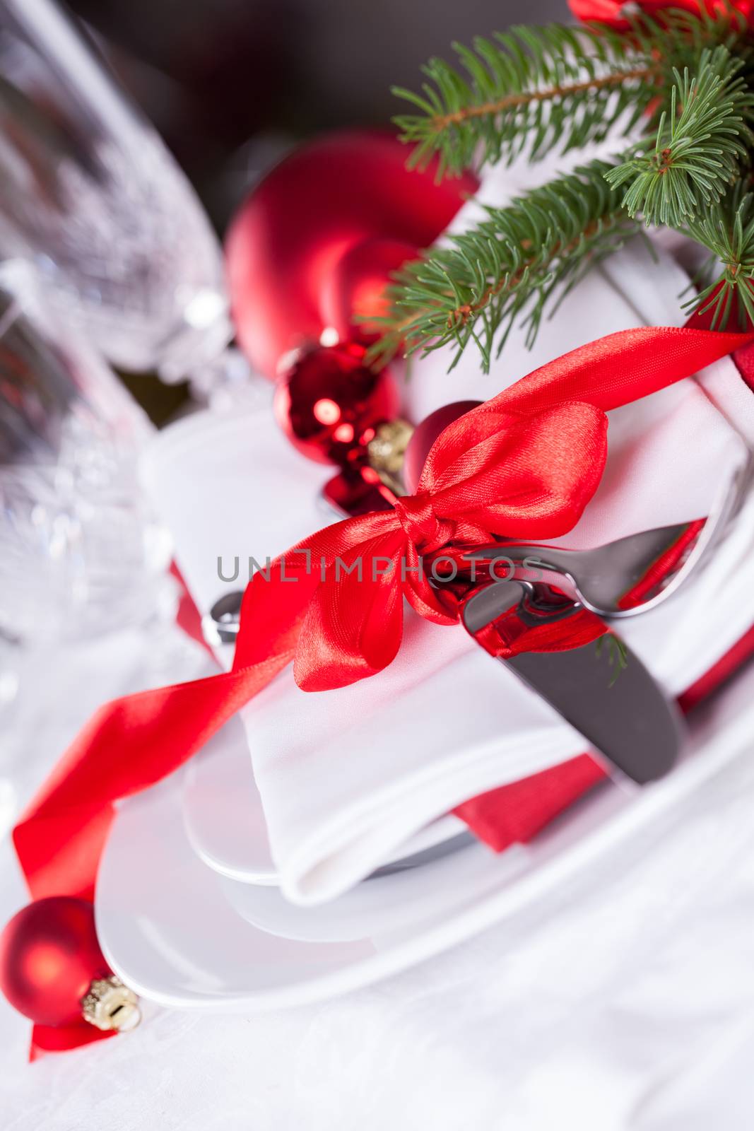 Romantic red Christmas table setting by juniart