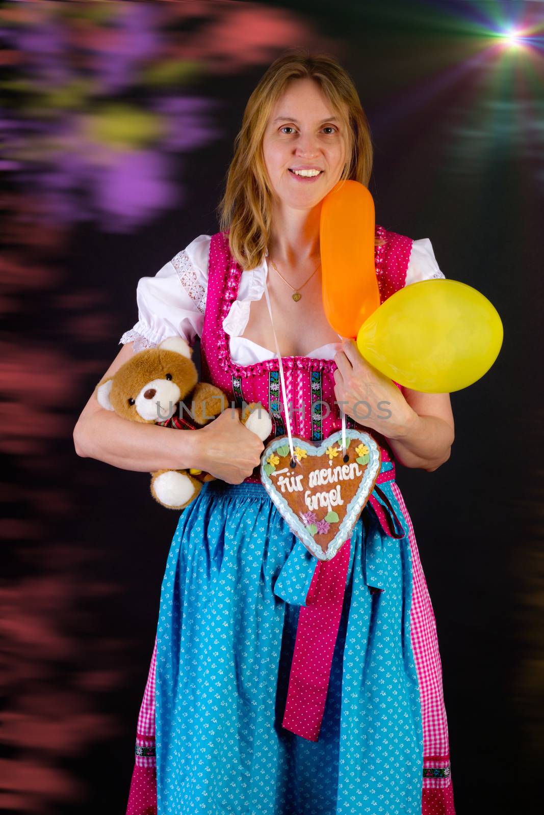 Woman in dirndl won some prizes at Oktoberfest
