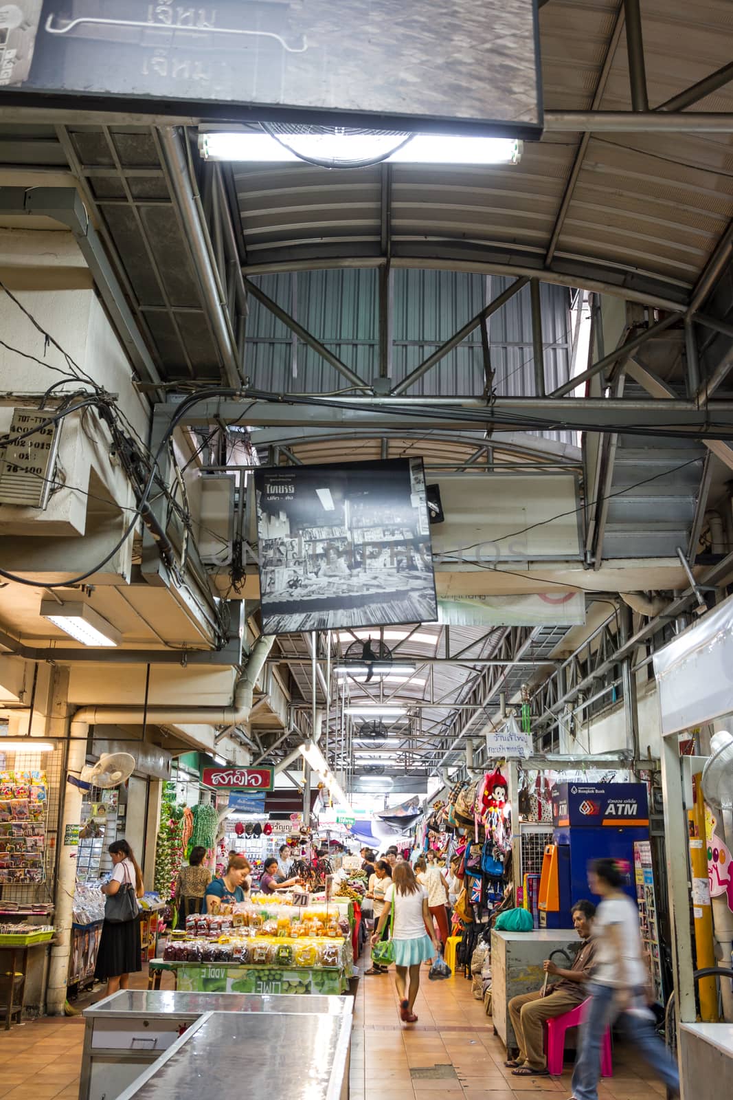CHIANG MAI, THAILAND - JUL 28, 2014: Unidentified shoppers at Wa by kasinv