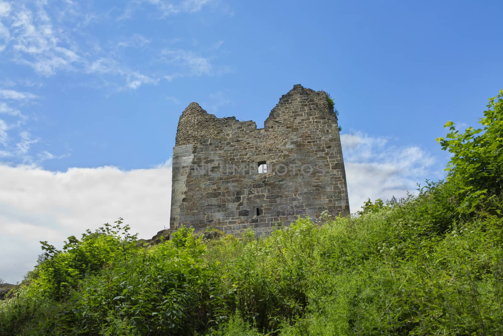Primda castle - the one from the oldest stone castles in Czech republic.
The first mention of Primda castle dates from the year 1121.
The ruins of the castle Primda stands at the southern end of the rocky ridge above the Primda village on Tachov Region. Primda is considered to be the oldest surviving stone castle in Bohemia and is protected as a national monument. The castle has been preserved ruins of a massive rectangular Romanesque residential tower, which was built of quarried stone. Also there are remains of a cylindrical tower from the late 15th century.
Primda, Czech republic.