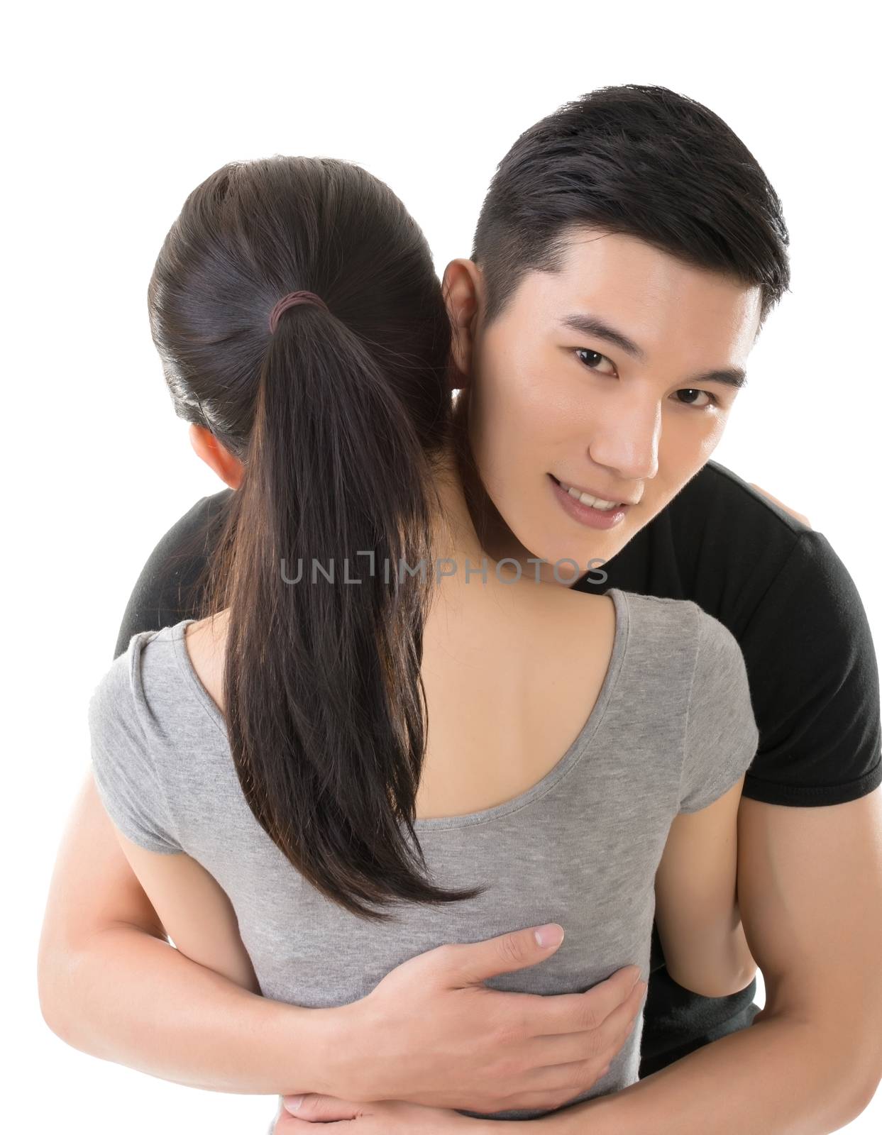 man hug his girlfriend by elwynn