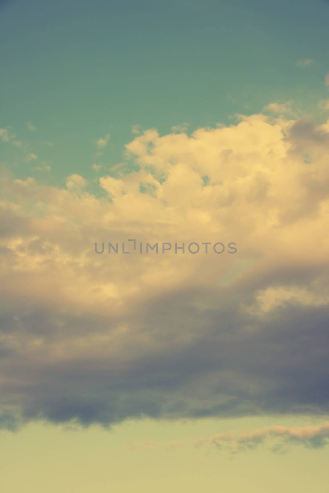 Vintage or instagram filter sky with cloud