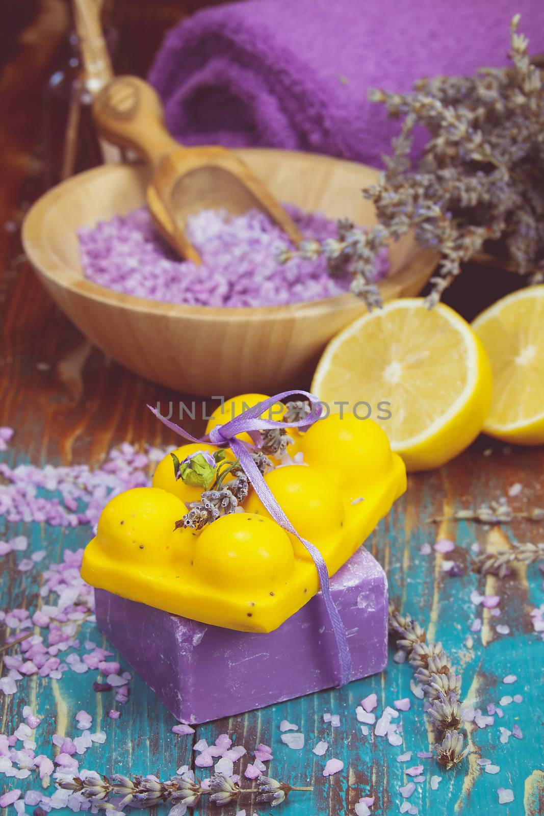 Lavender and lemon aromatherapy by Slast20