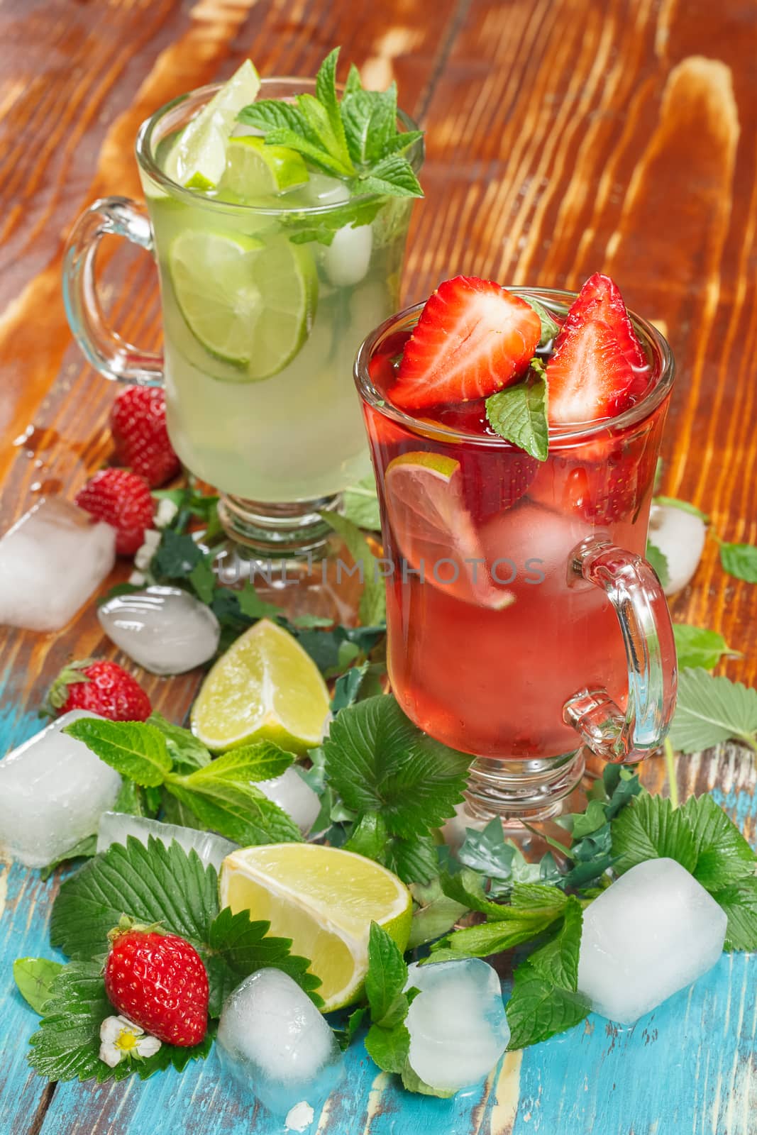 Strawberry and lime mojito by Slast20
