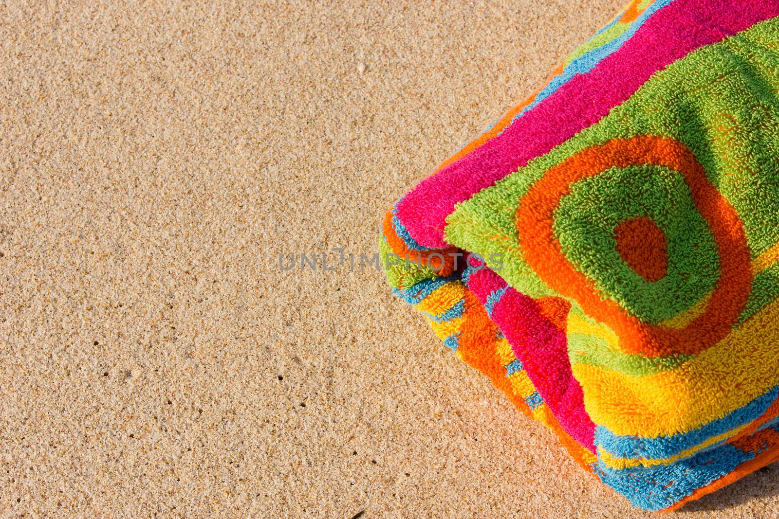 Towel beach by Slast20