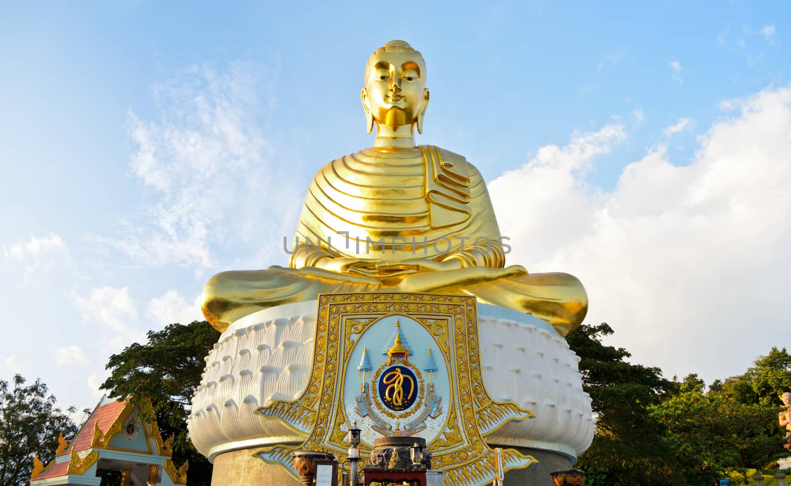 Phra Phuttha Kitti Siri Chai, Large golden buddha statue on the Thongchai mountain at Ban Krut in Prachuap Khiri Khan Province of Thailand
