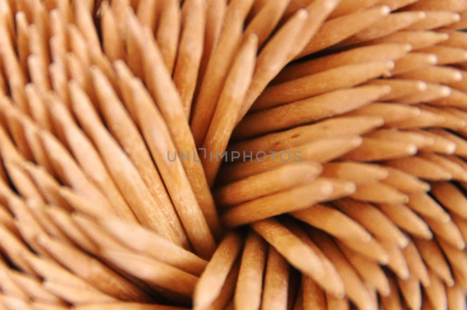 texture toothpicks arranged in a circle