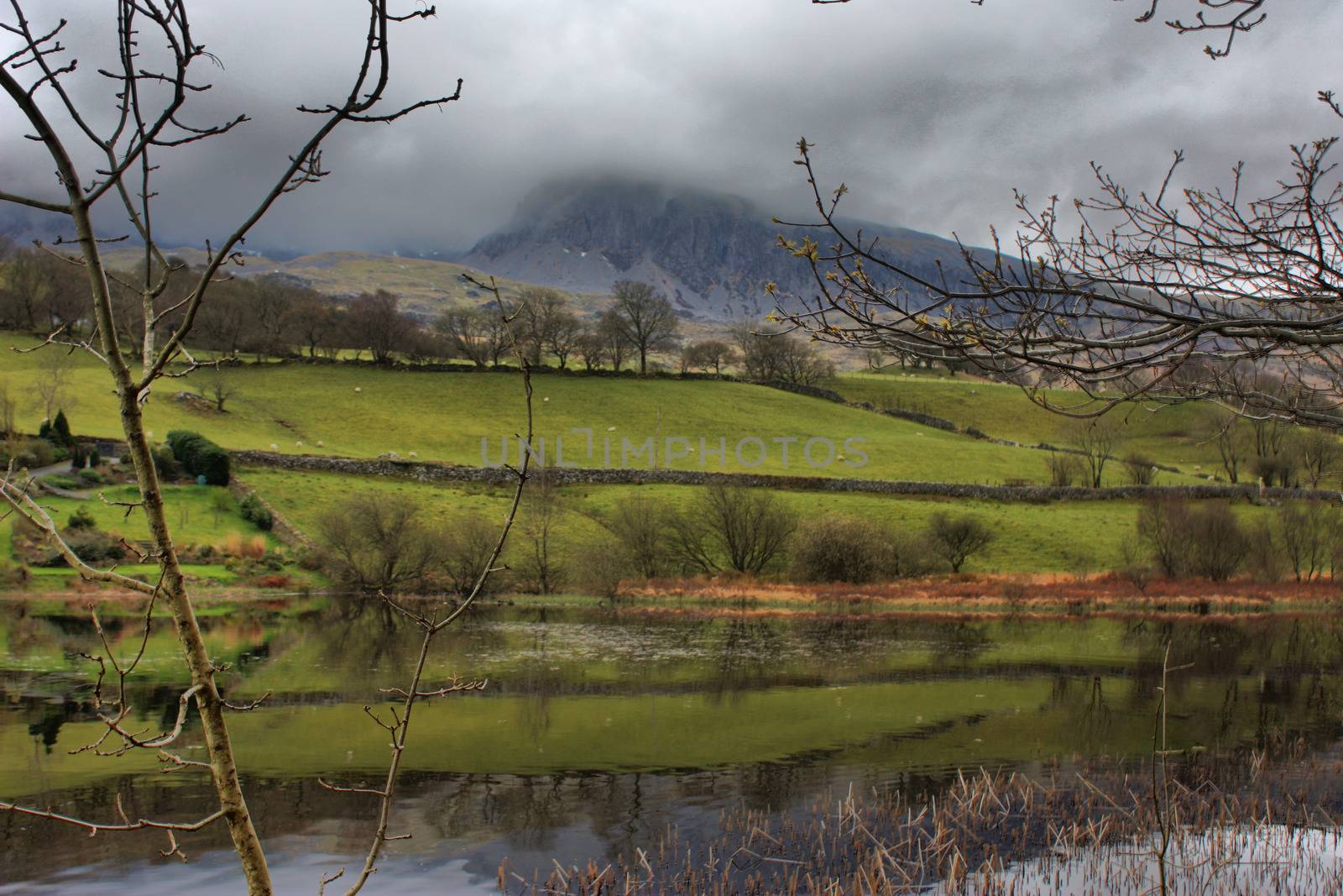 cadair idris mountain range in snowdonia by chrisga