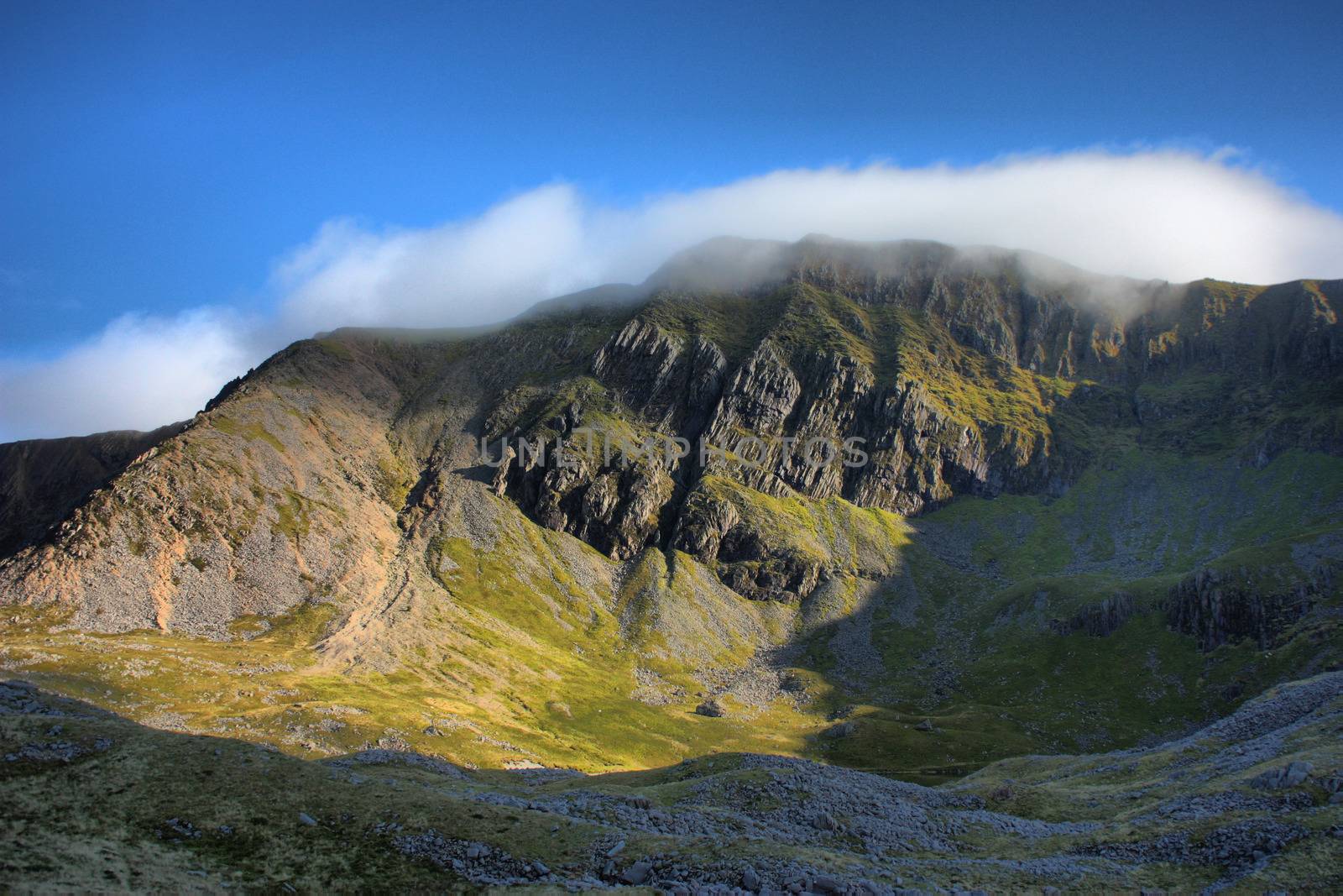 cadair idris mountain range in snowdonia by chrisga