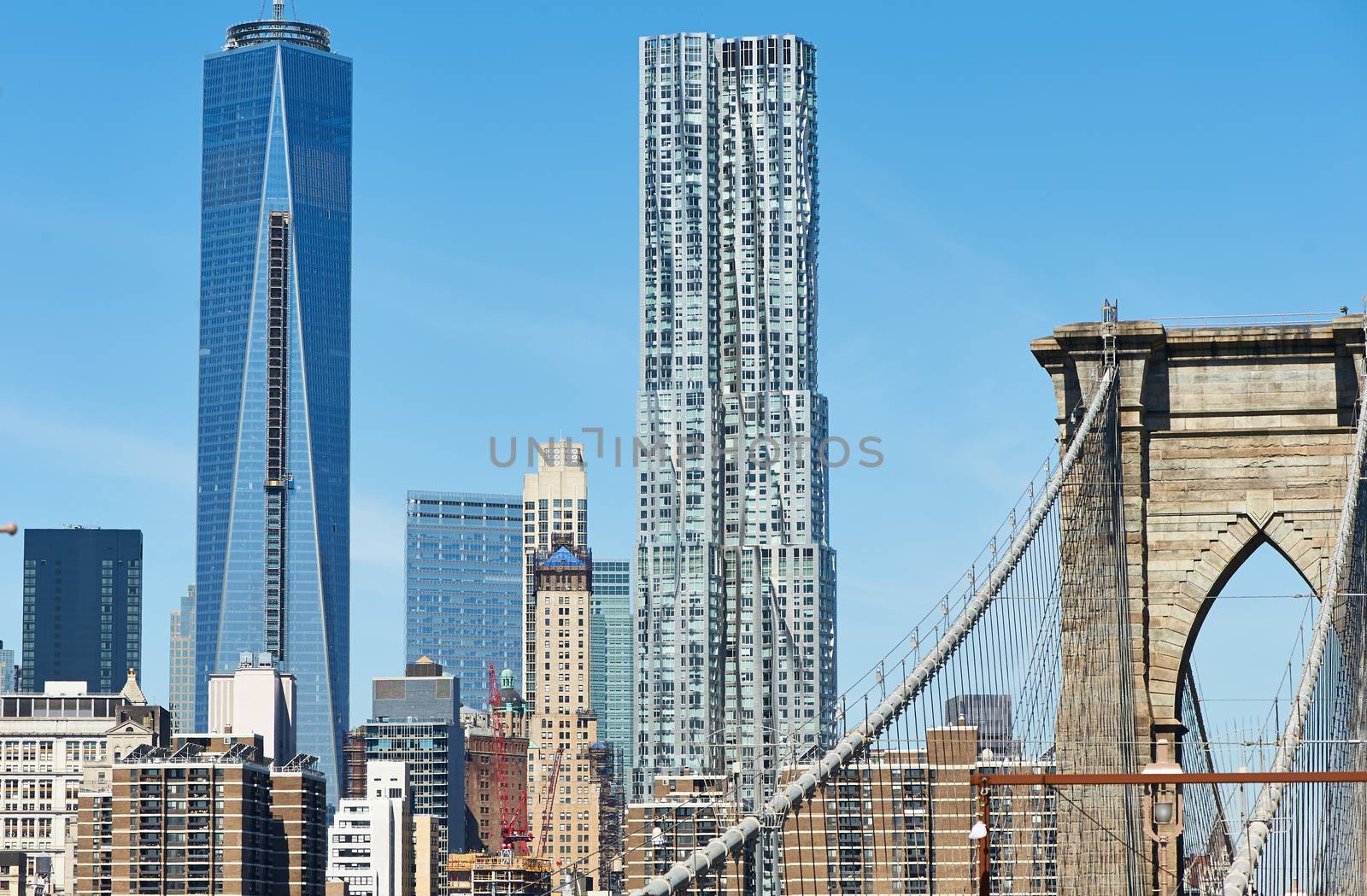 Brooklyn Bridge with lower Manhattan skyline by haveseen