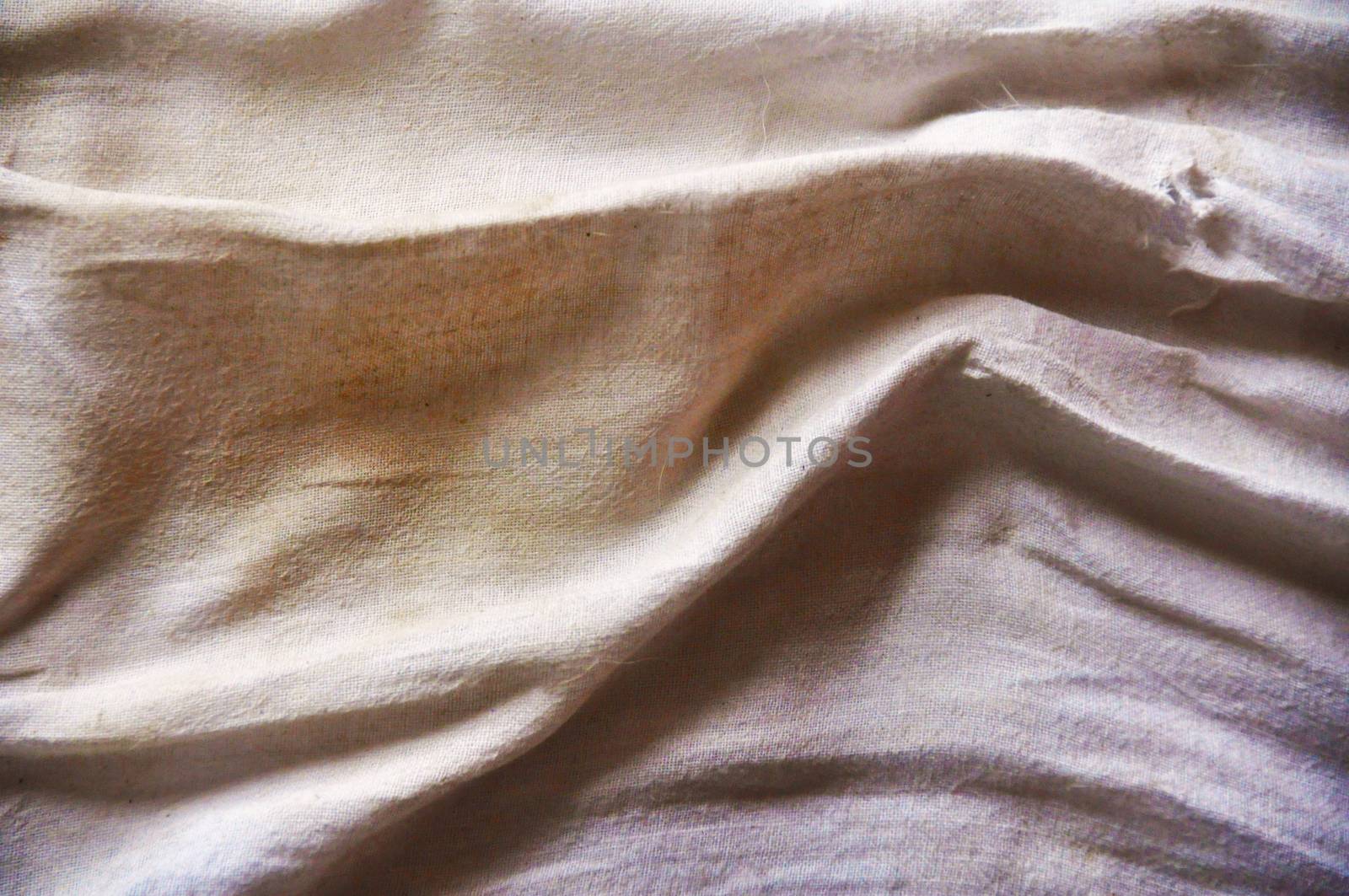 Linen fabric with deep shadows by AlessandraSuppo