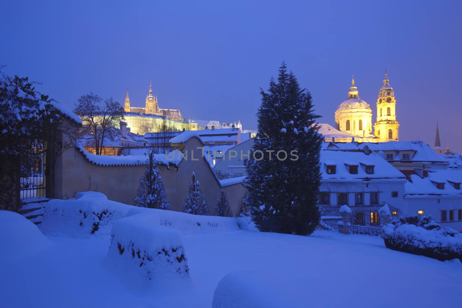 hradcany castle in winter by courtyardpix