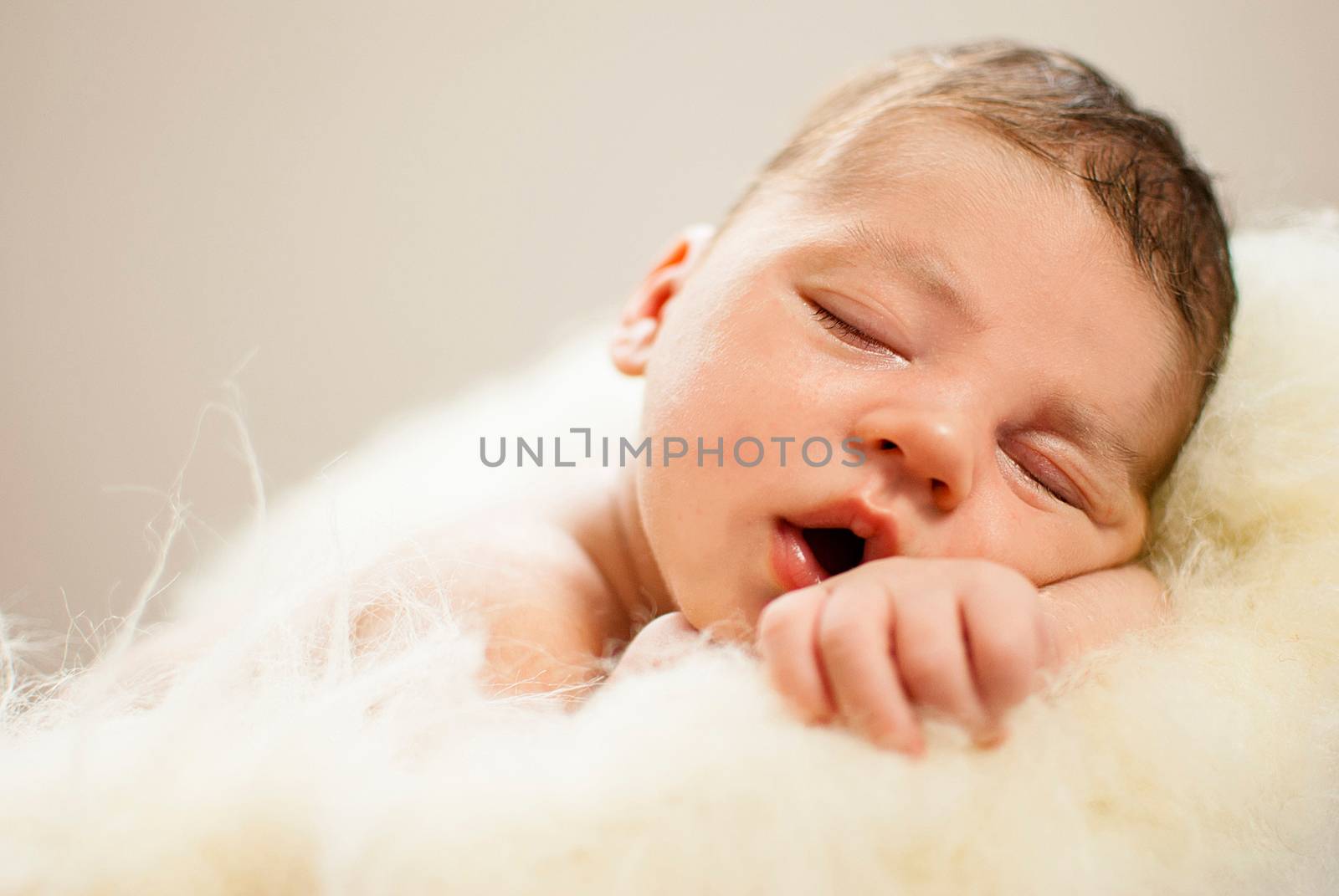 newborn baby by Dessie_bg