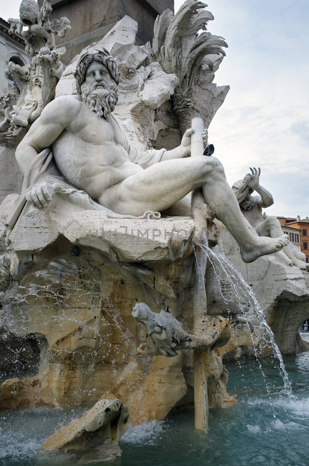 Fontana dei Quattro Fiumi  by Stocksnapper