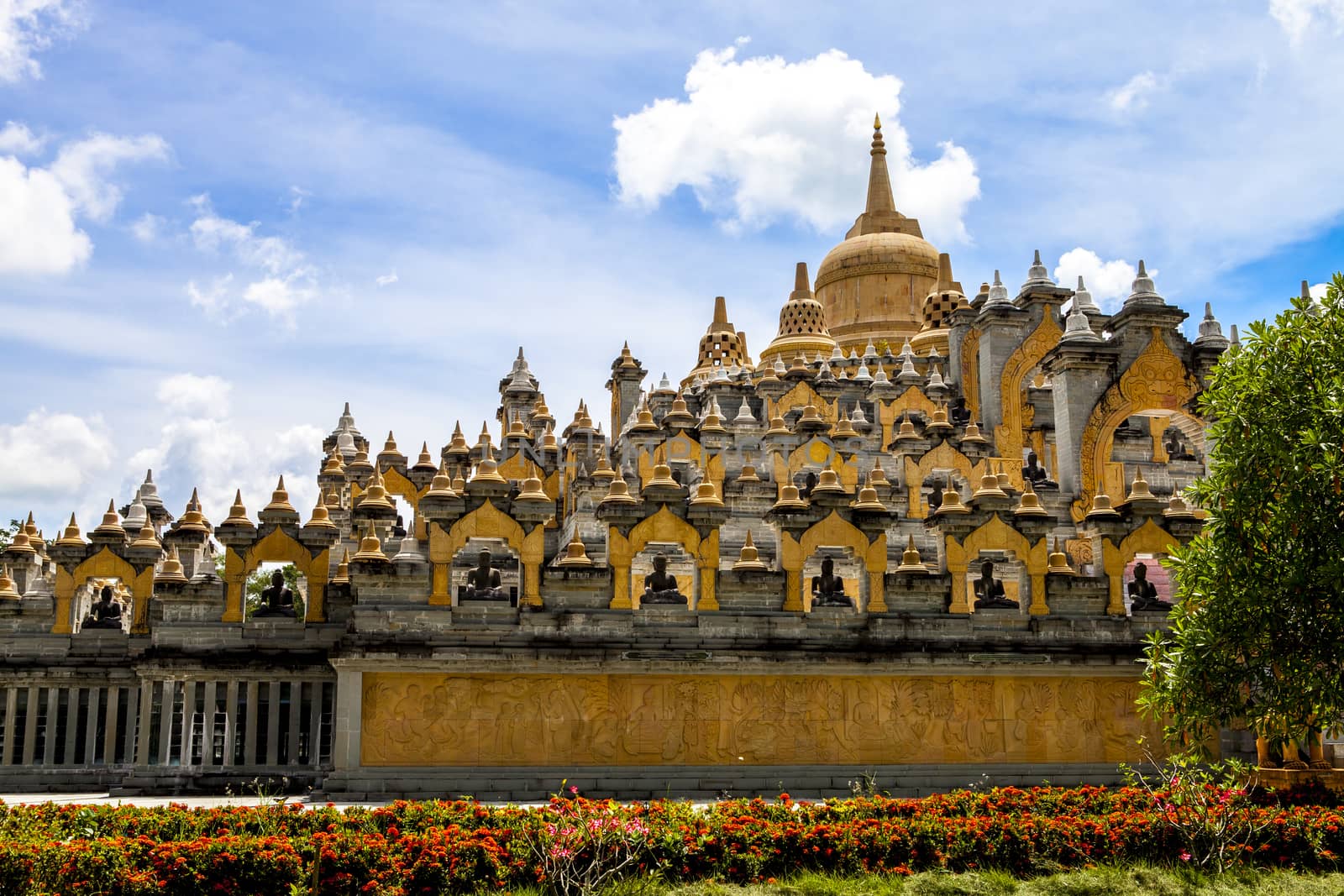 Wat Phakrung temple