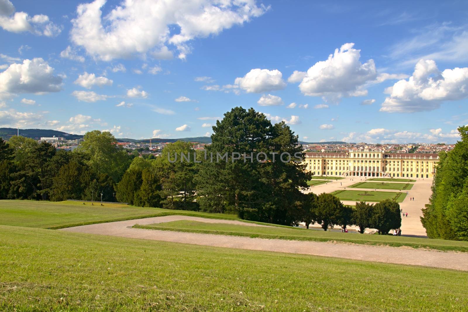 Photo shows general view of garden of Schonbrunn Palace.