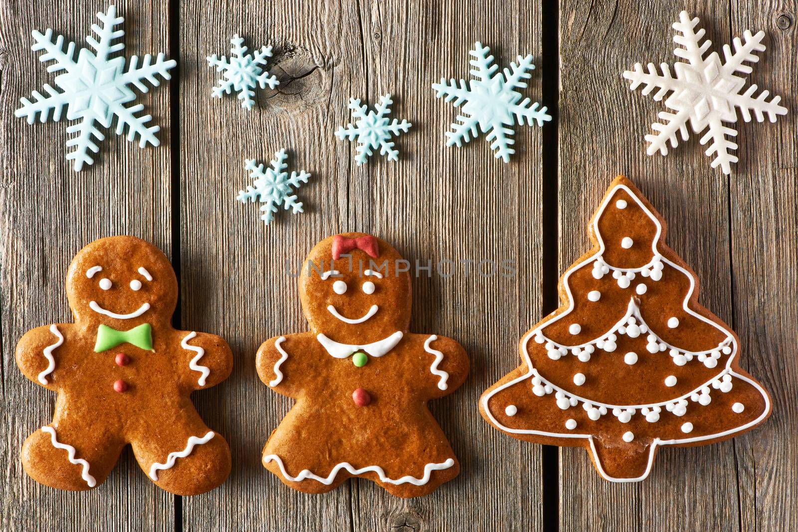 Christmas gingerbread couple and tree cookies by haveseen