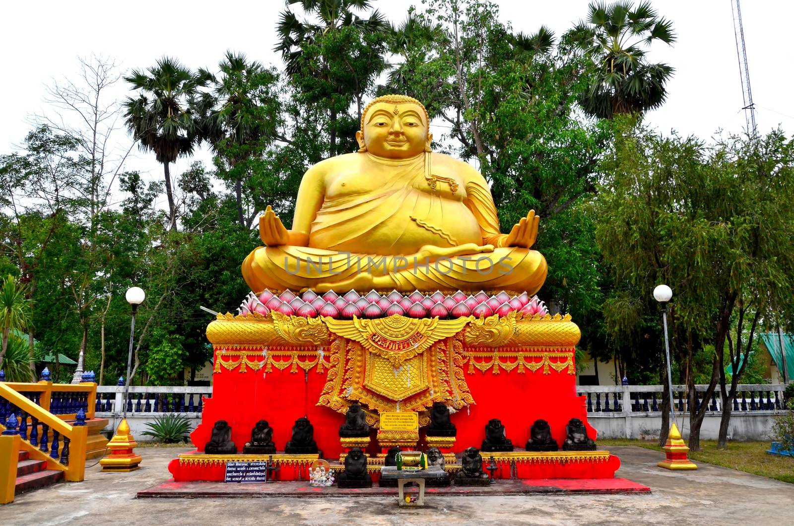 a statue in thai temple